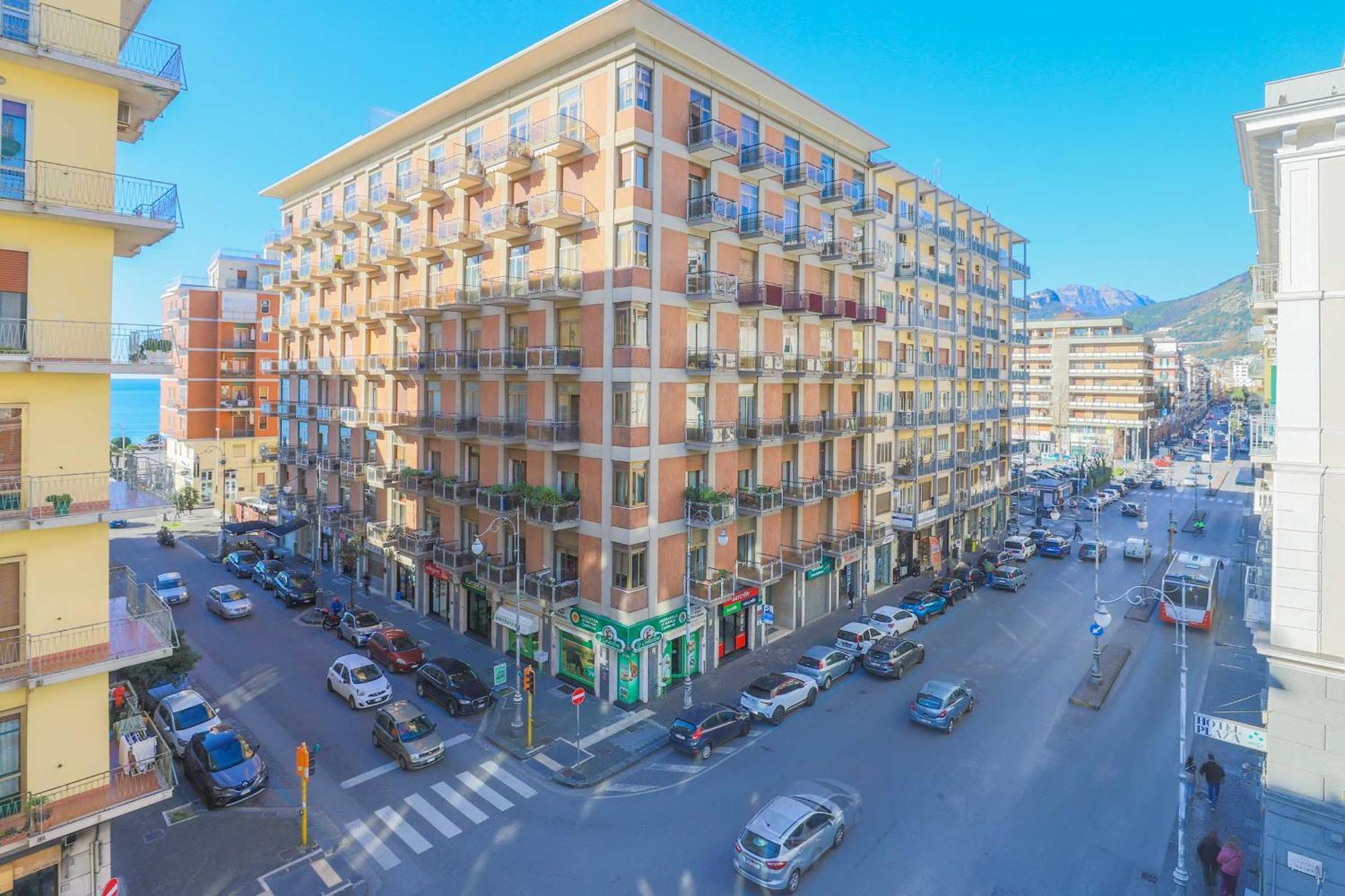 B&B Salerno Centrale Екстер'єр фото