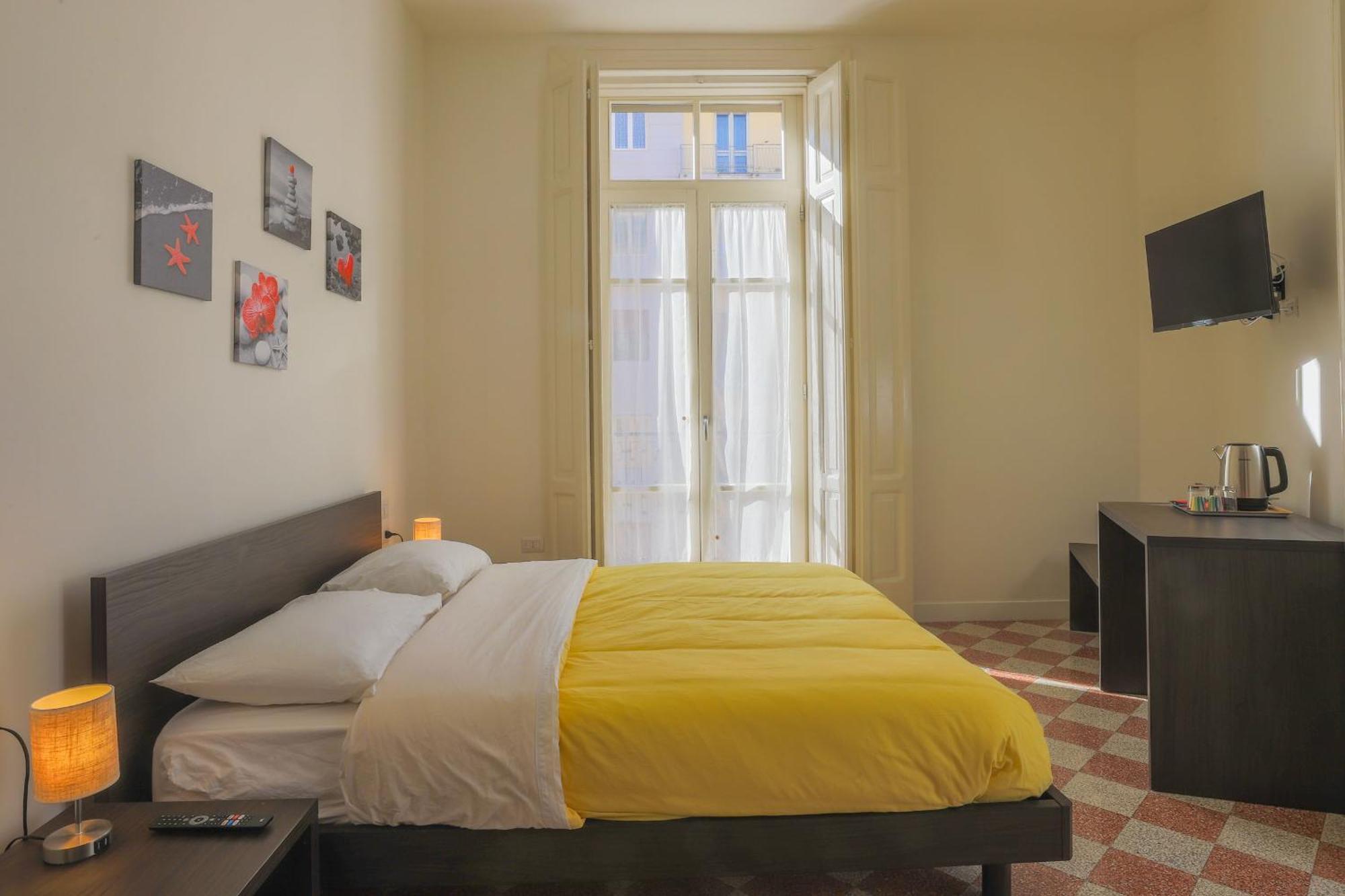 B&B Salerno Centrale Екстер'єр фото